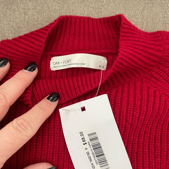 Oak and Fort women’s size medium cropped cold shoulder sweater - red. - Picture 2 of 4